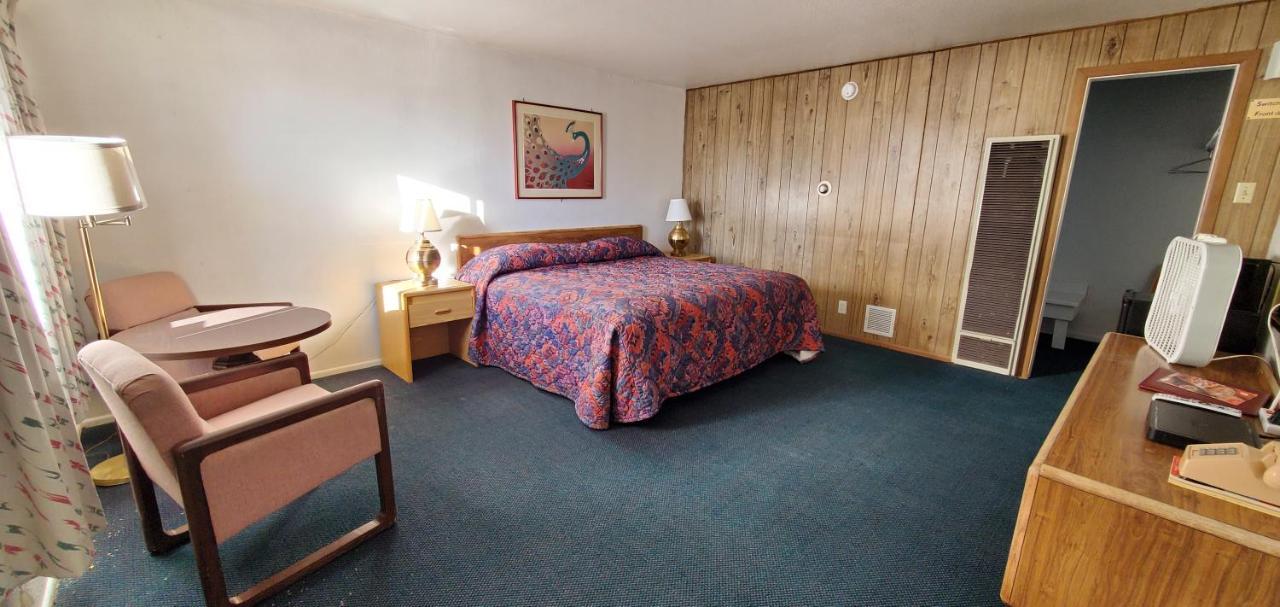 Budget Inn Motel แกลลัพ ภายนอก รูปภาพ