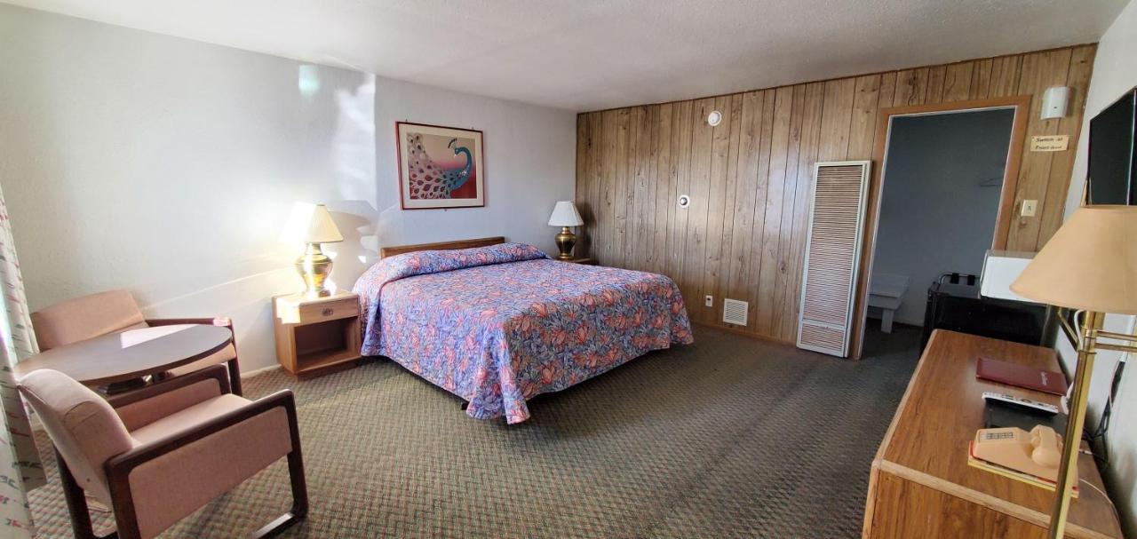 Budget Inn Motel แกลลัพ ภายนอก รูปภาพ