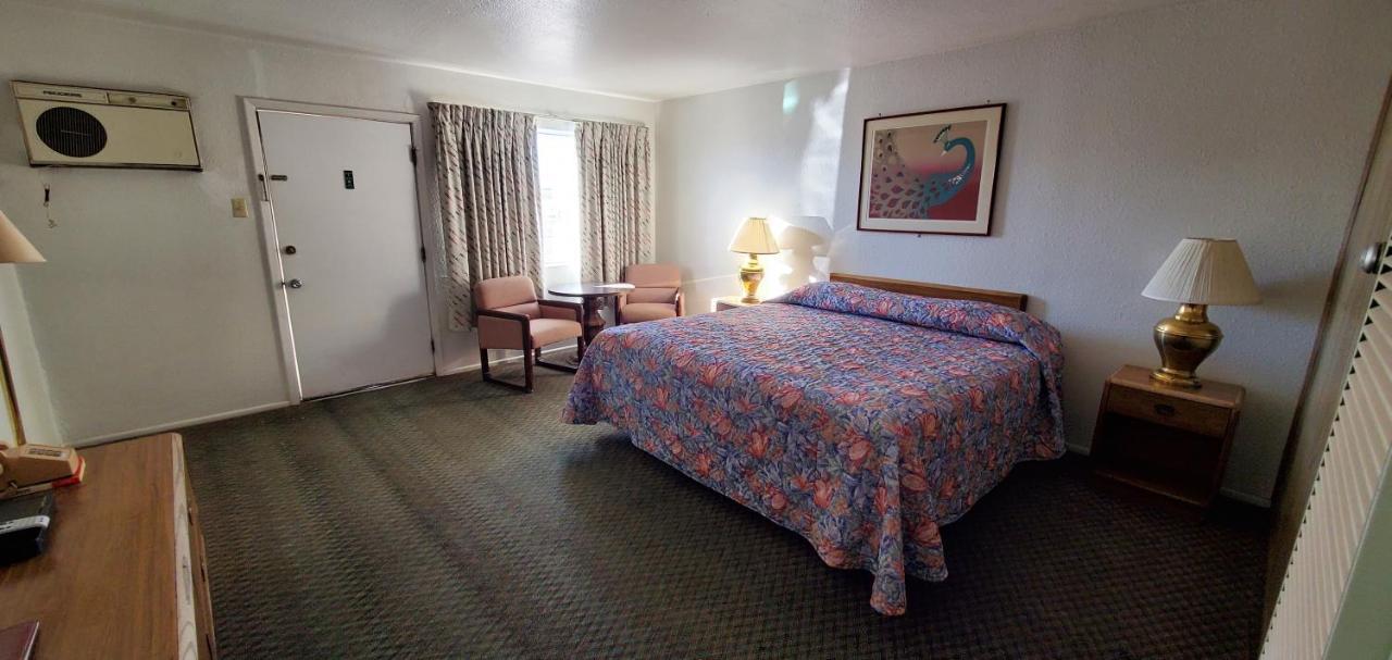 Budget Inn Motel แกลลัพ ภายนอก รูปภาพ