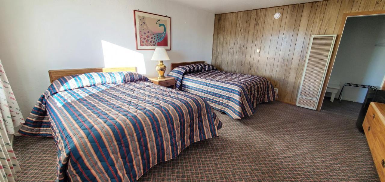 Budget Inn Motel แกลลัพ ภายนอก รูปภาพ